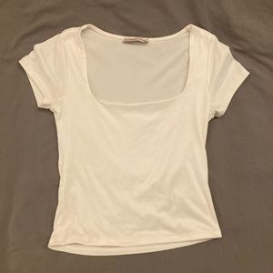 Women’s basic square neck top